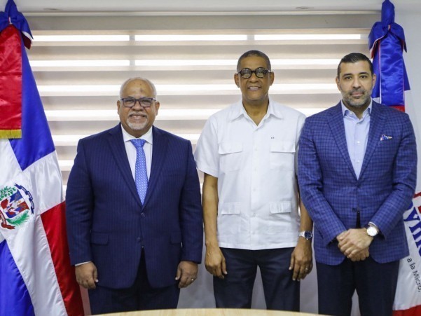 CON EL SBDIRECTOR GENERAL