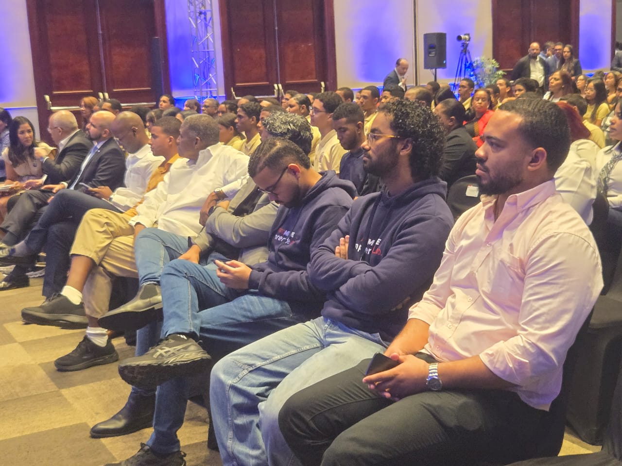 publico emprendelab 2026
