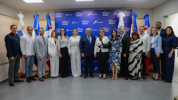 Ejecutivos En Firma Convenio F3