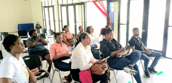 Publico En Capacitacion Samana Publico En Capacitacion Samana